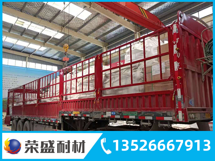 耐火澆注料施工過(guò)程的注意事項(xiàng)